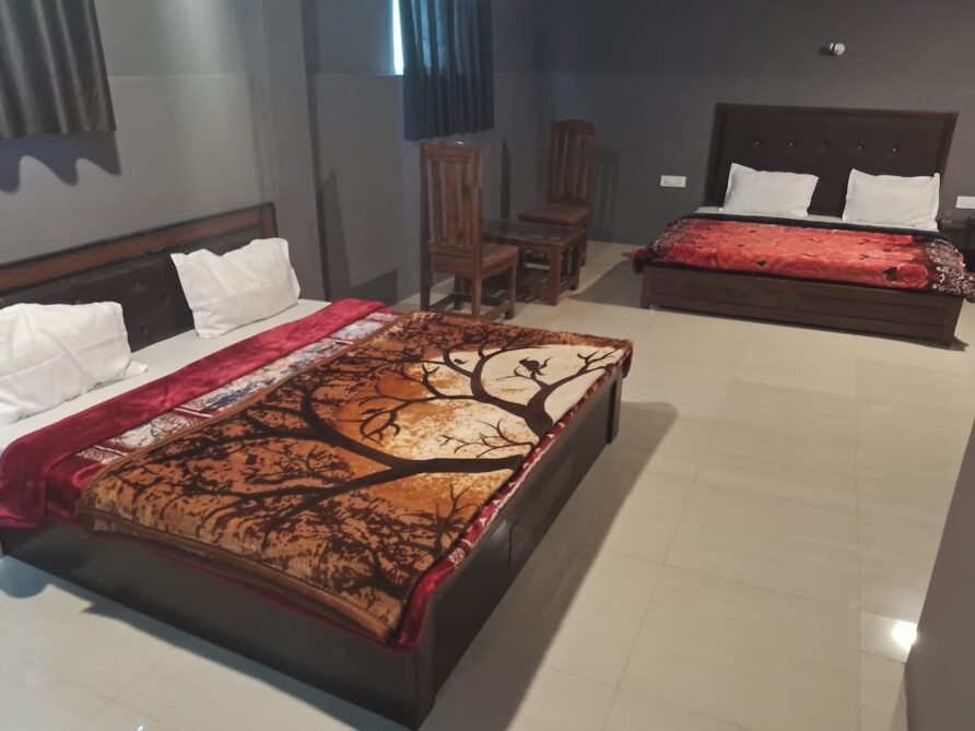 Classic Quadruple Room